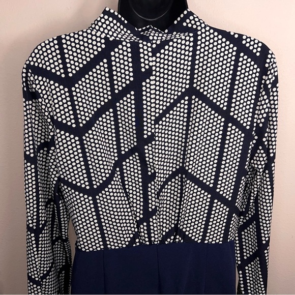 Size 6 Blue White Long Sleeve Dress Dot Print Bow Neckline Accent Zip Closure - Picture 8 of 16